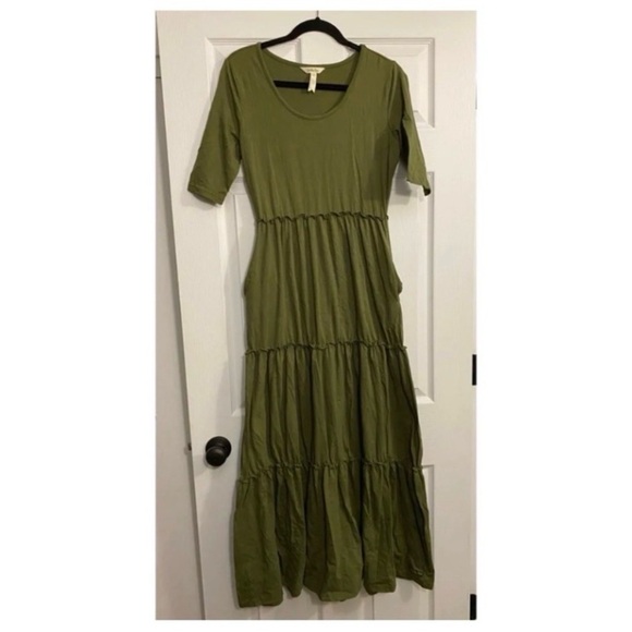MATILA JANE Olive Tiered Maxi Dress - Picture 5 of 8